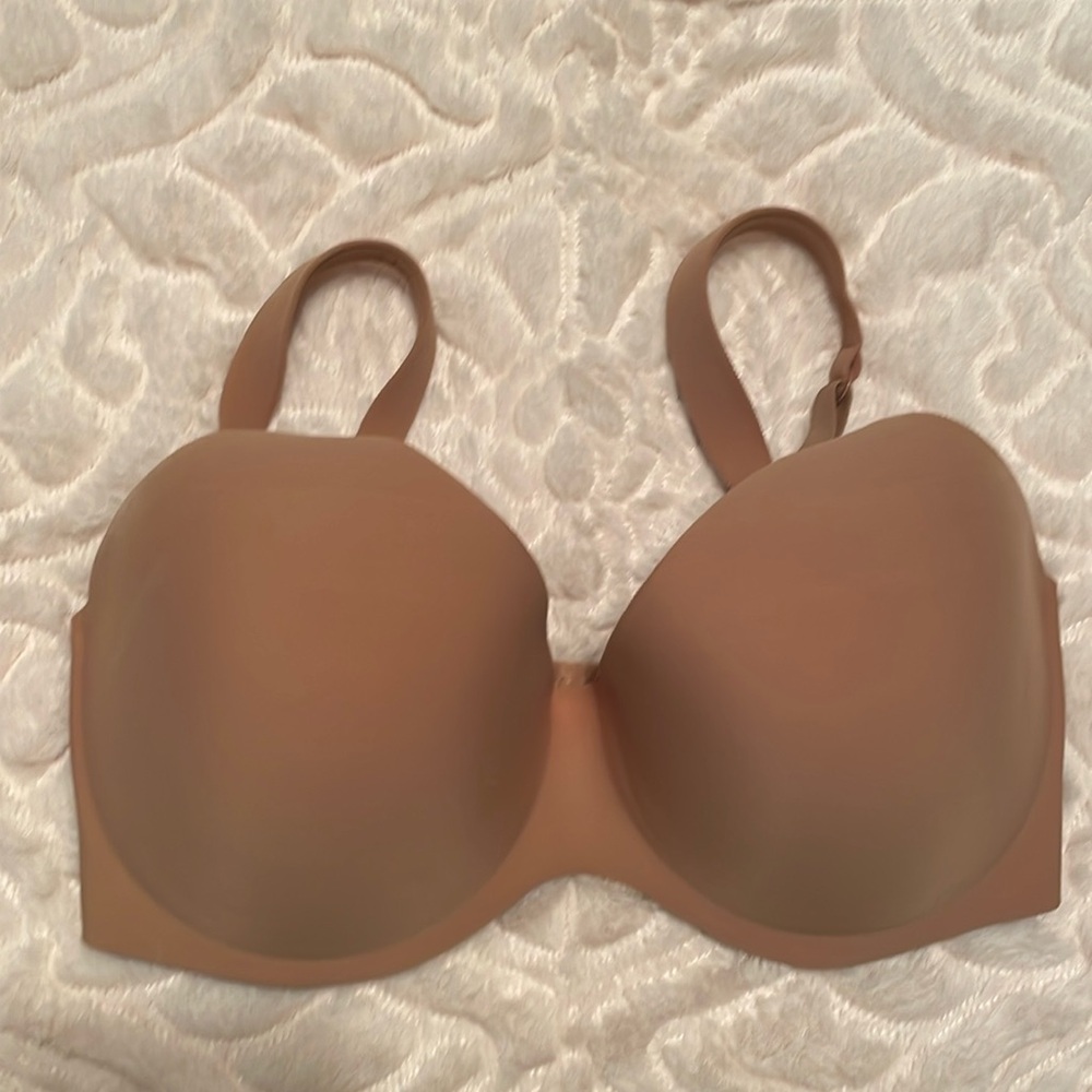 Wacoal Nude Underwire Bra 34DD